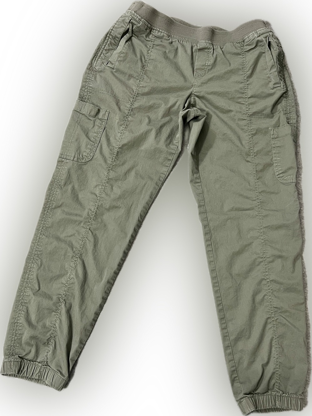 Eddie Bauer laidback twill olive green casual cargo jogger pants US women’s 8
